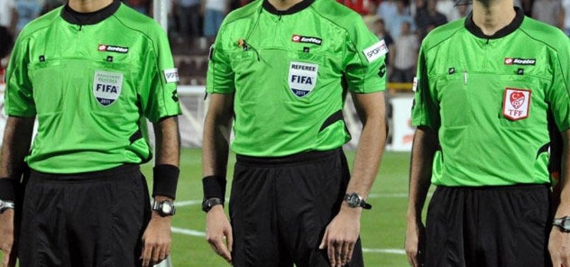 Hakemlere FIFA kokartları takdim edildi