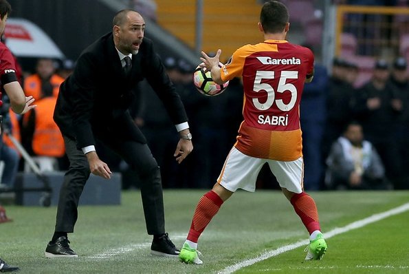 Galatasaray'a başkan olmak için destek istedi