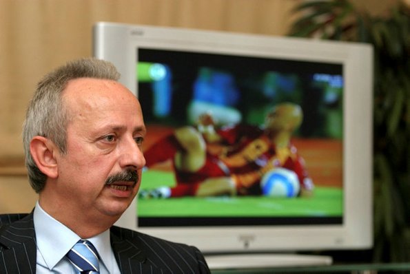 Galatasaray'a başkan olmak için destek istedi