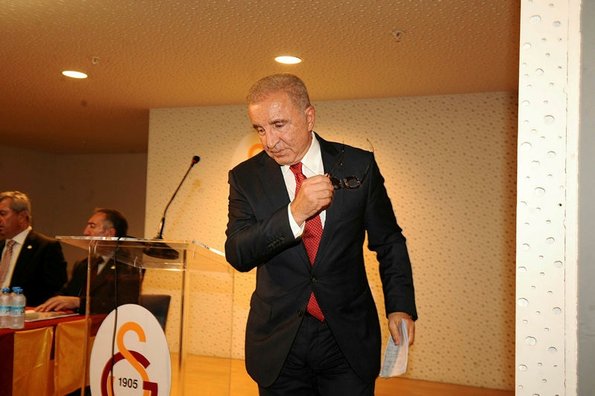 Galatasaray'a başkan olmak için destek istedi