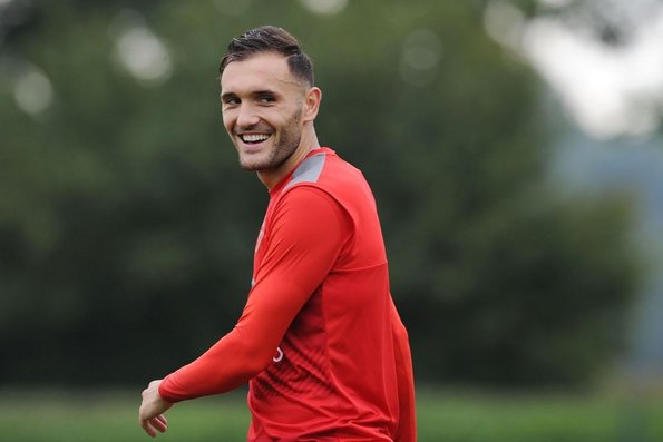 Fenerbahçe, Lucas Perez için Ada'ya çıkarma yapıyor