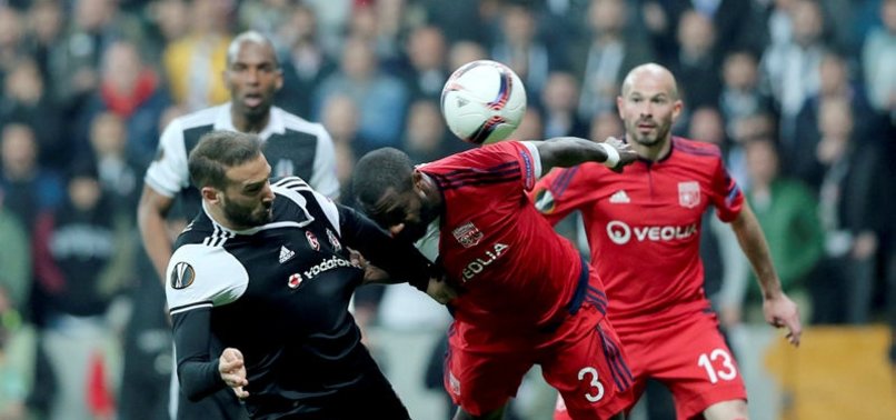 Vodafone Arenada hakeme tepki!