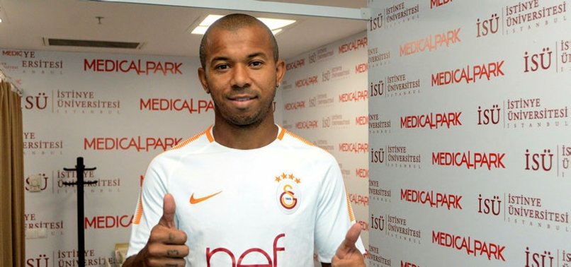 Yeni transfer kontrolden geçti