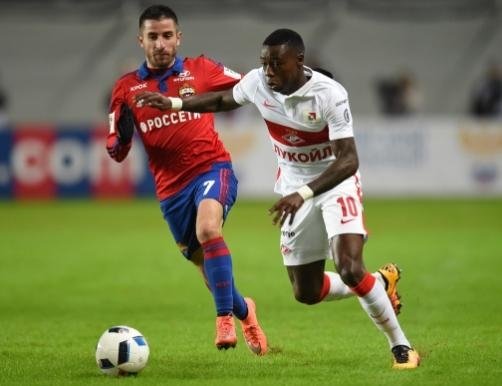 Galatasaray'a ''bonservissiz'' 9 orta saha
