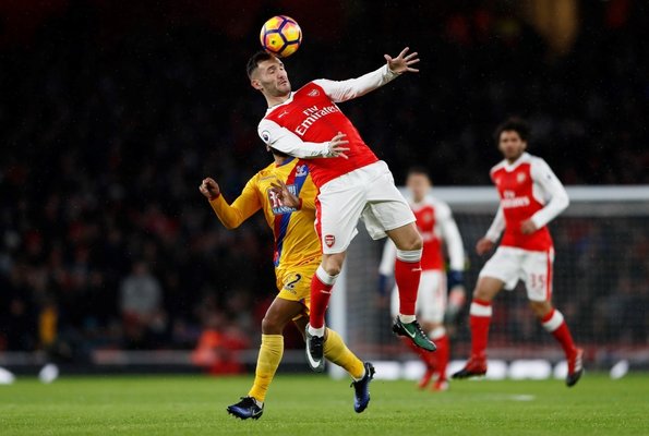 Fenerbahçe, Lucas Perez için Ada'ya çıkarma yapıyor